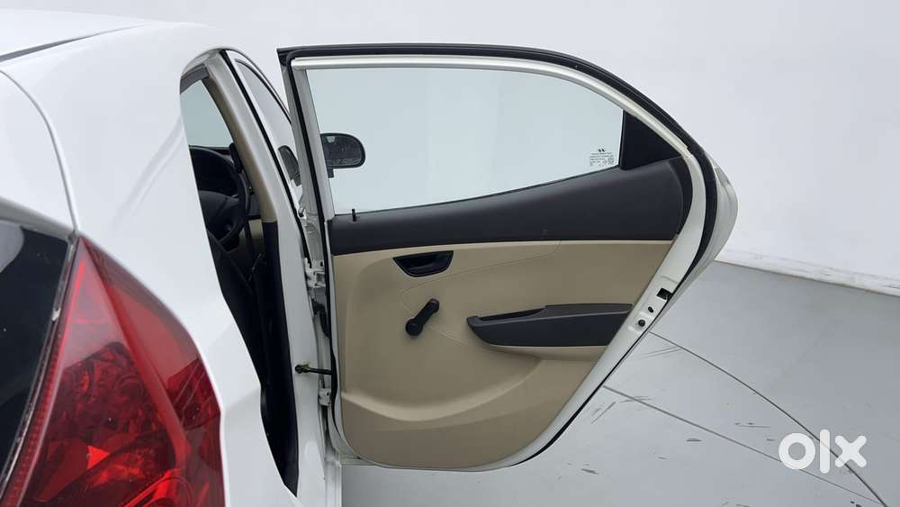 Hyundai Eon Era +, 2015, Petrol