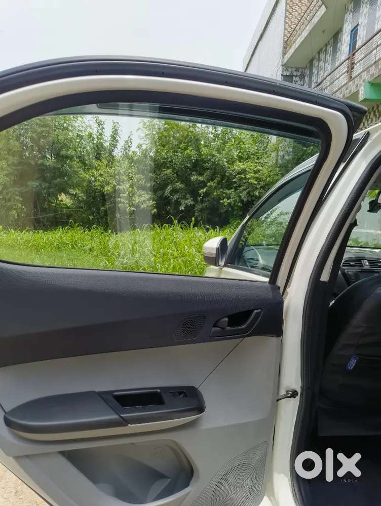 Tata Tiago 2021 Car