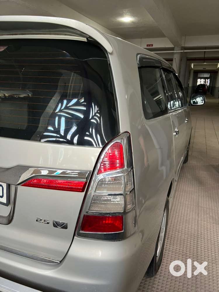 Toyota Innova Diesel 2014