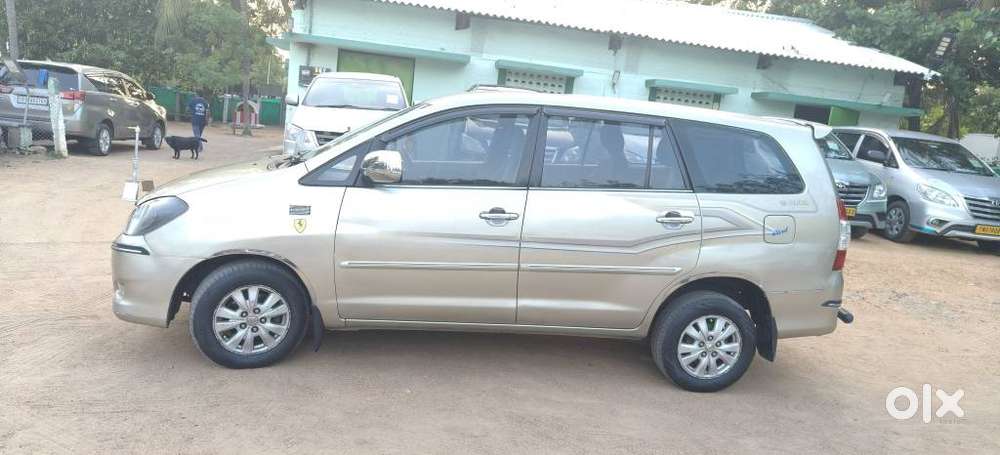 Toyota Innova 2.5 V 7 Str, 2012, Diesel