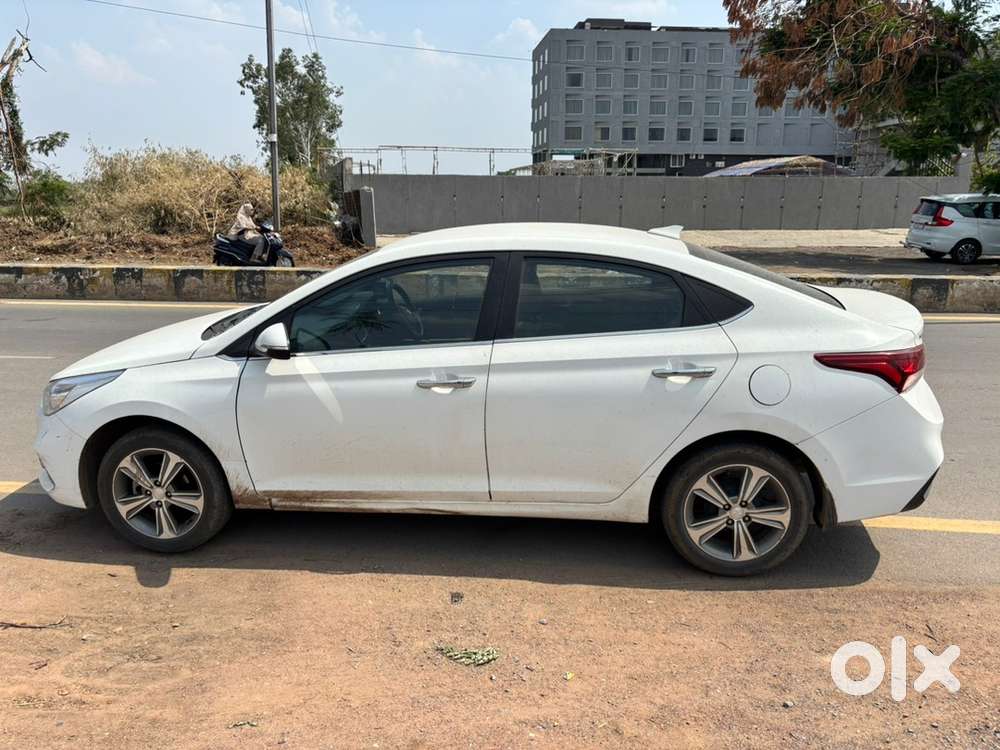Hyundai Verna Petrol 2019