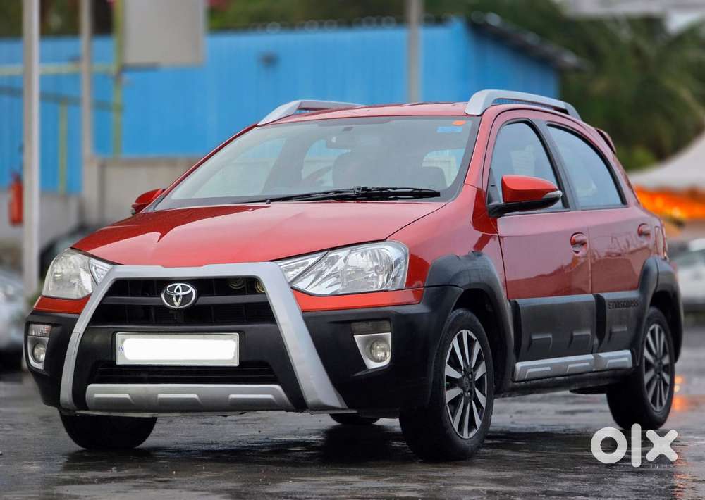 Toyota Etios Cross 1.2 G, 2014, Petrol