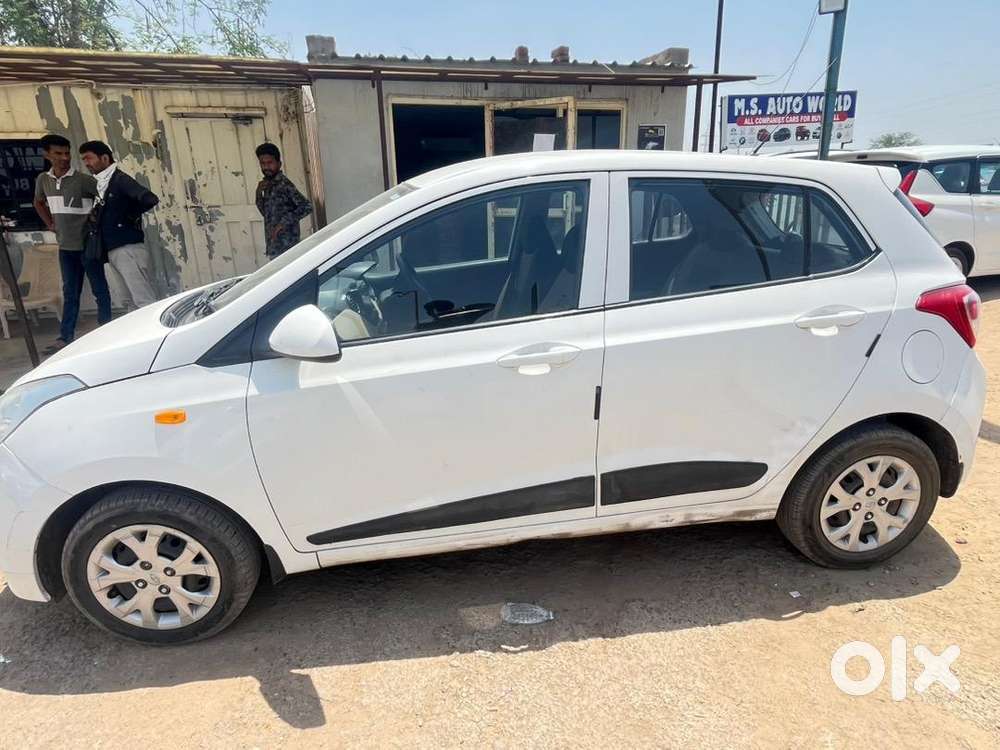 Hyundai Grand I10 2015 Petrol Good Condition