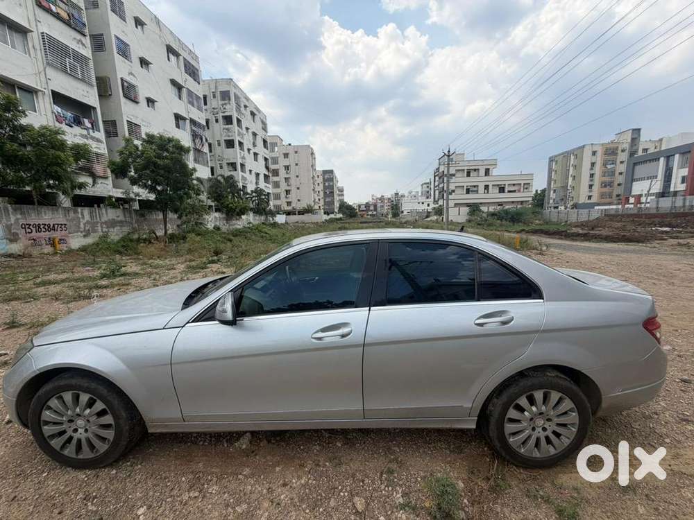 Mercedes-benz C-class 2009 Petrol Well Maintained