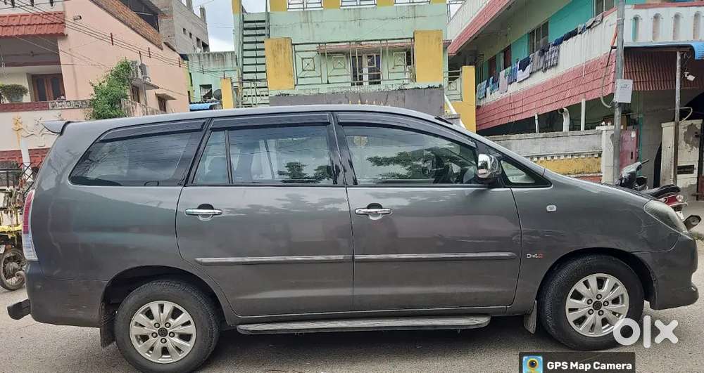 Innova 2009 Model Top End 4tyres New Condition