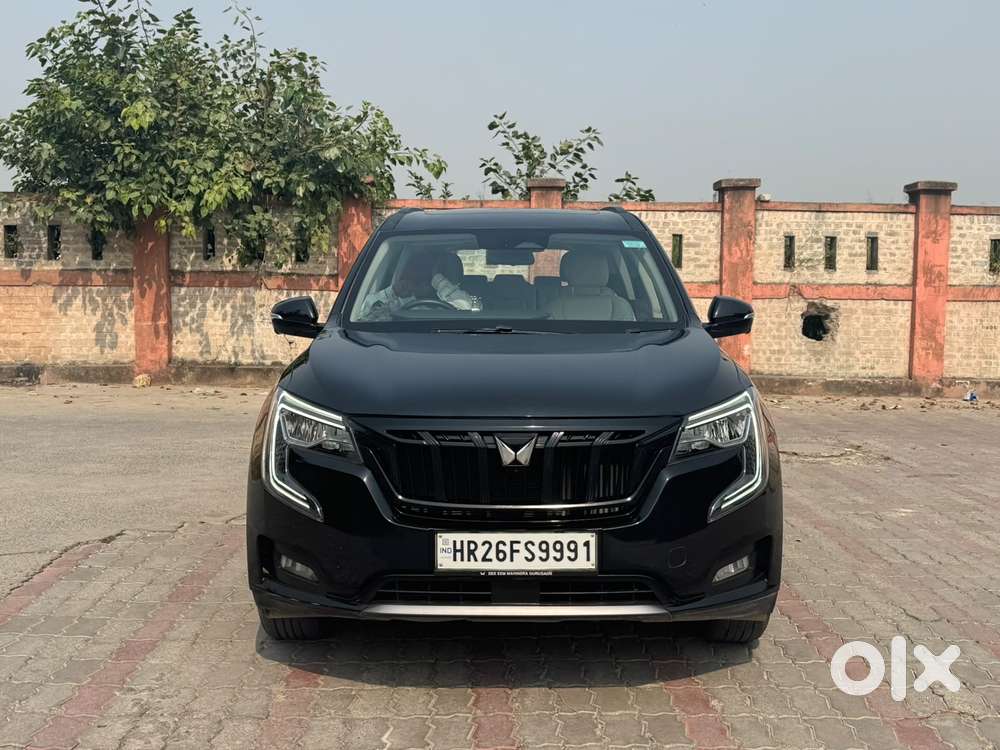 Mahindra Xuv700 2.0 Ax 7 Petrol At Luxury Pack Str, 2025, Petrol