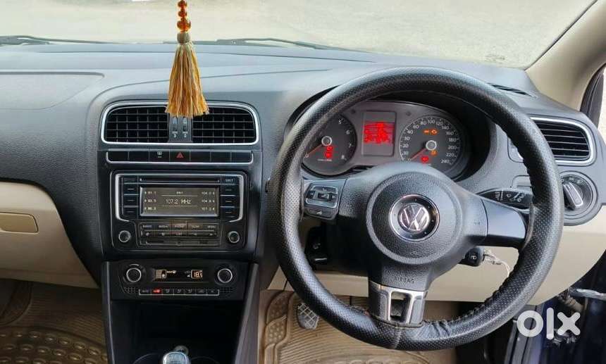 Volkswagen Polo Petrol 2013