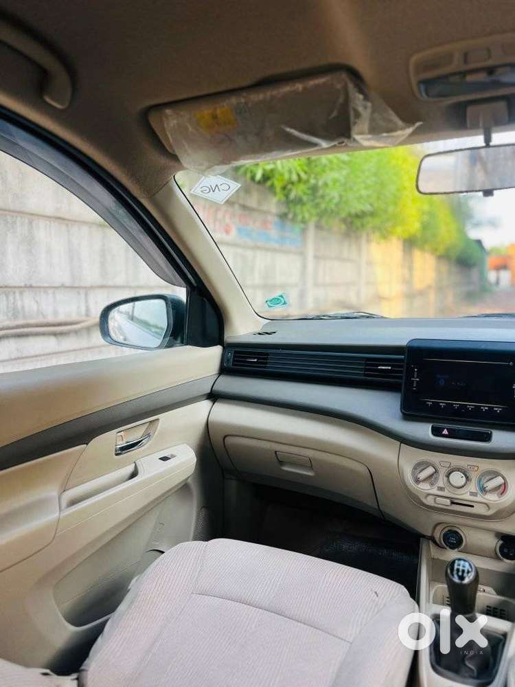 Maruti Suzuki Ertiga 2022-2023 Vxi Cng, 2020, Cng & Hybrids