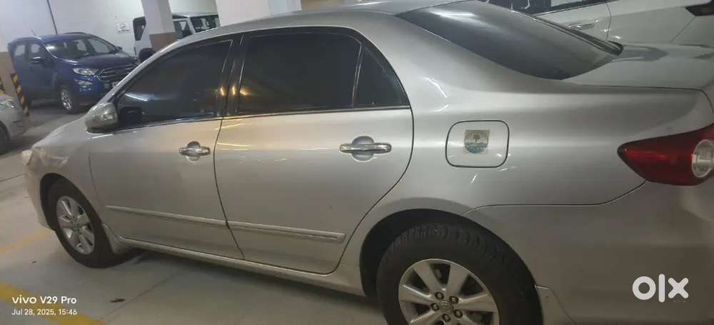 Toyota Corolla Altis 2012 Diesel 125000 Km Driven
