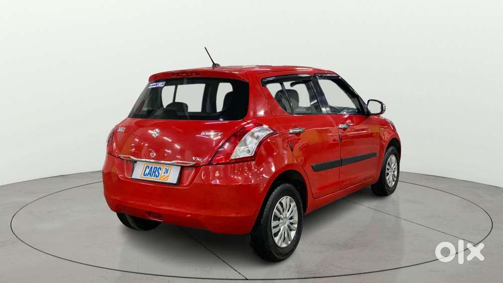 Maruti Suzuki Swift Vxi, 2017, Petrol