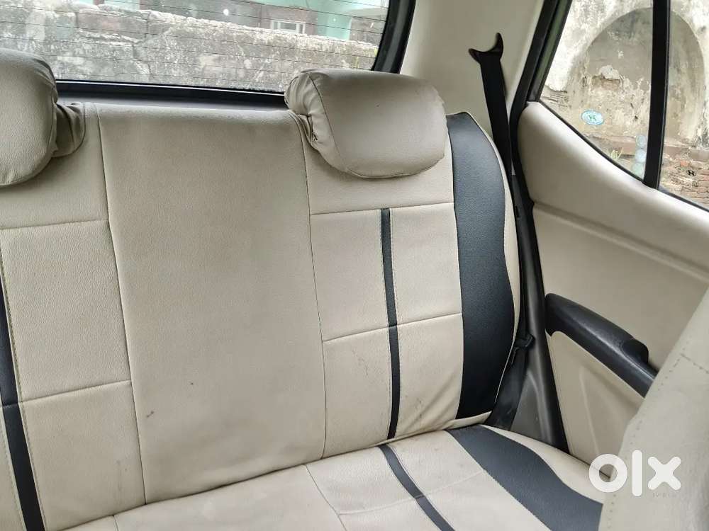 Hyundai I10 Sportz 2012 Car