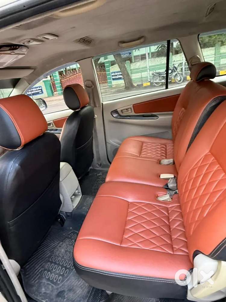 Toyota Innova 2010 Diesel Well Maintained