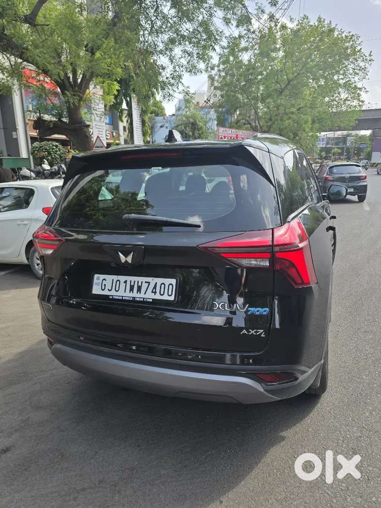 Mahindra Xuv700 2025 Diesel 9127 Km Driven
