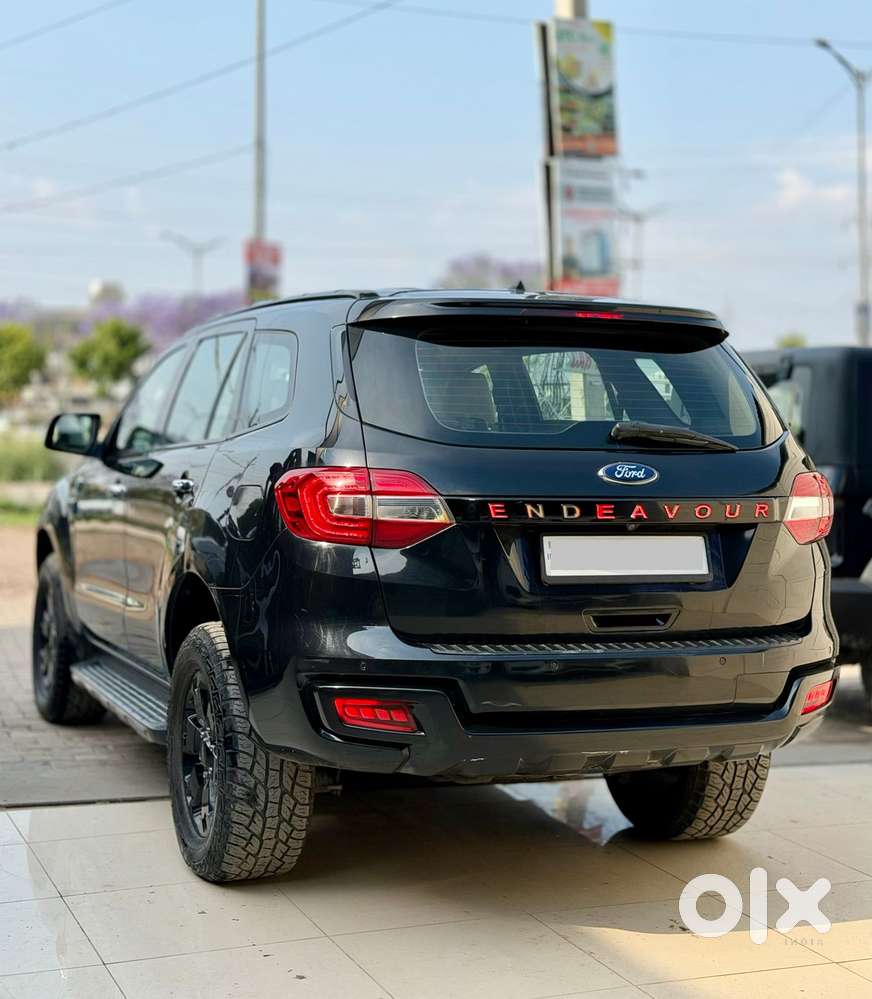 Ford Endeavour 3.2 Titanium At 4x4, 2017, Diesel