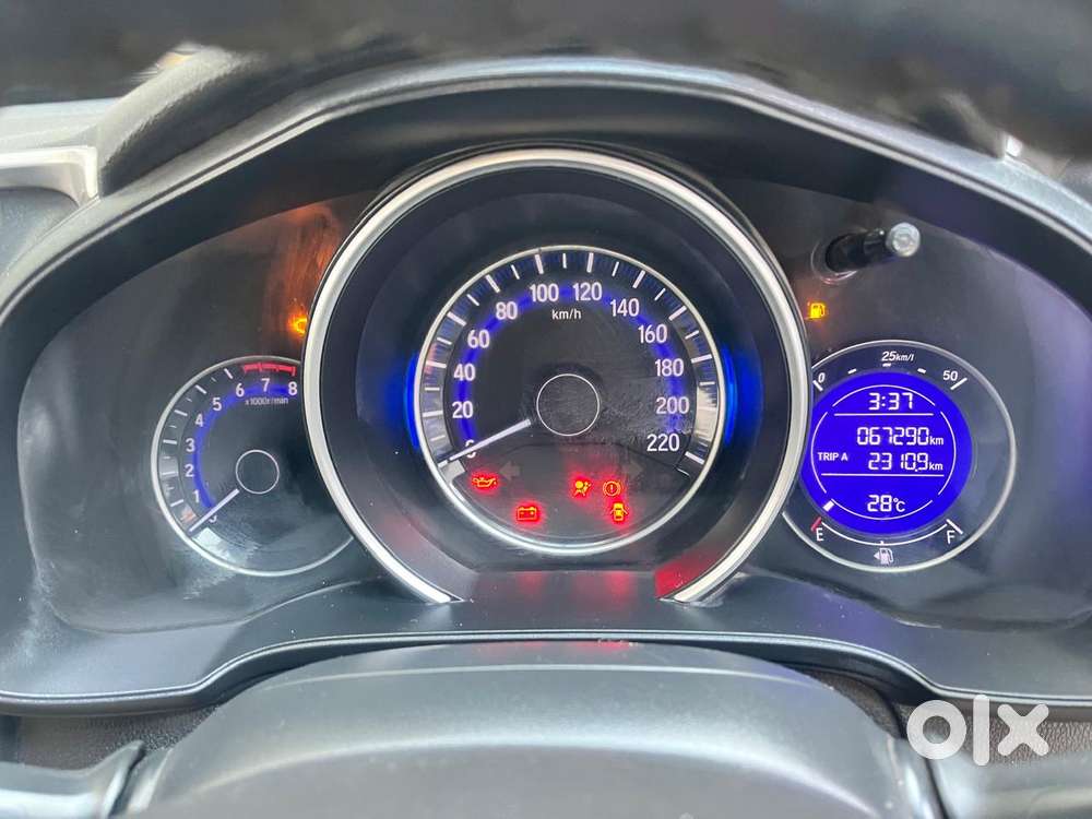 Honda Jazz V Mt Privilege, 2018, Petrol