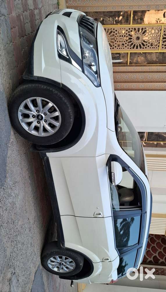 Mahindra Xuv500 At W10 Fwd, 2018, Diesel