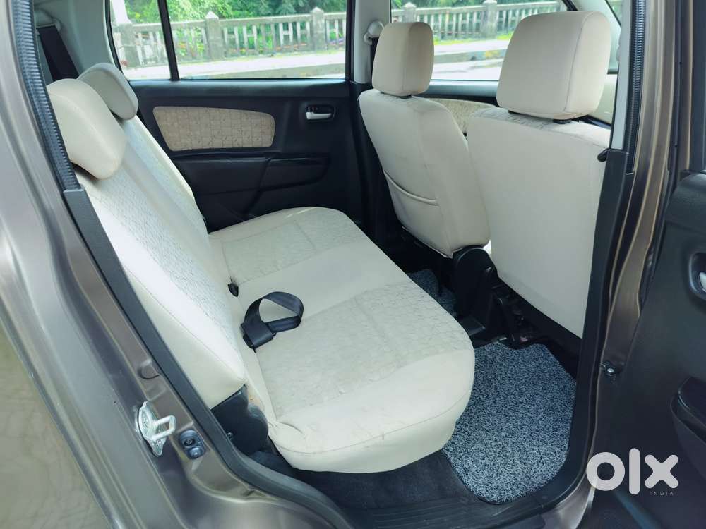 Maruti Suzuki Wagon R 1.0 Vxi Amt, 2017, Petrol