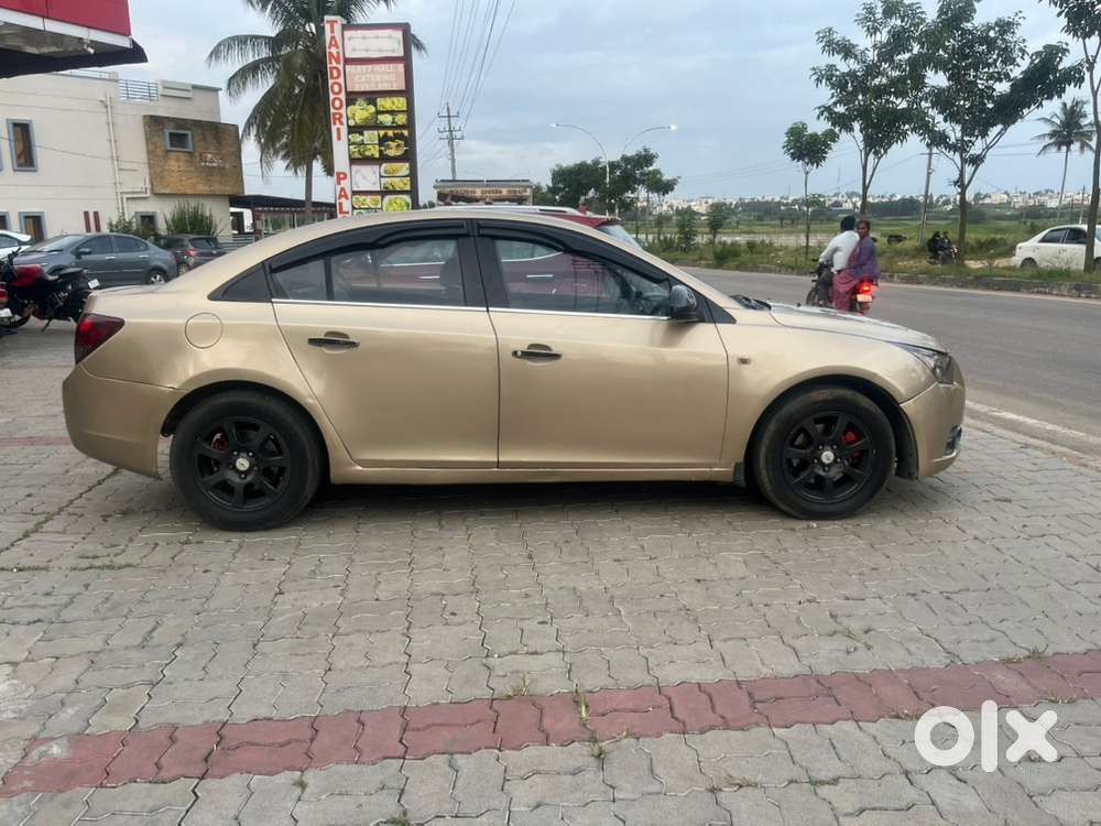 Chevrolet Cruze 2009 Diesel Good Condition