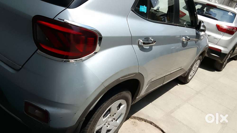 Hyundai Venue S, 2022, Petrol