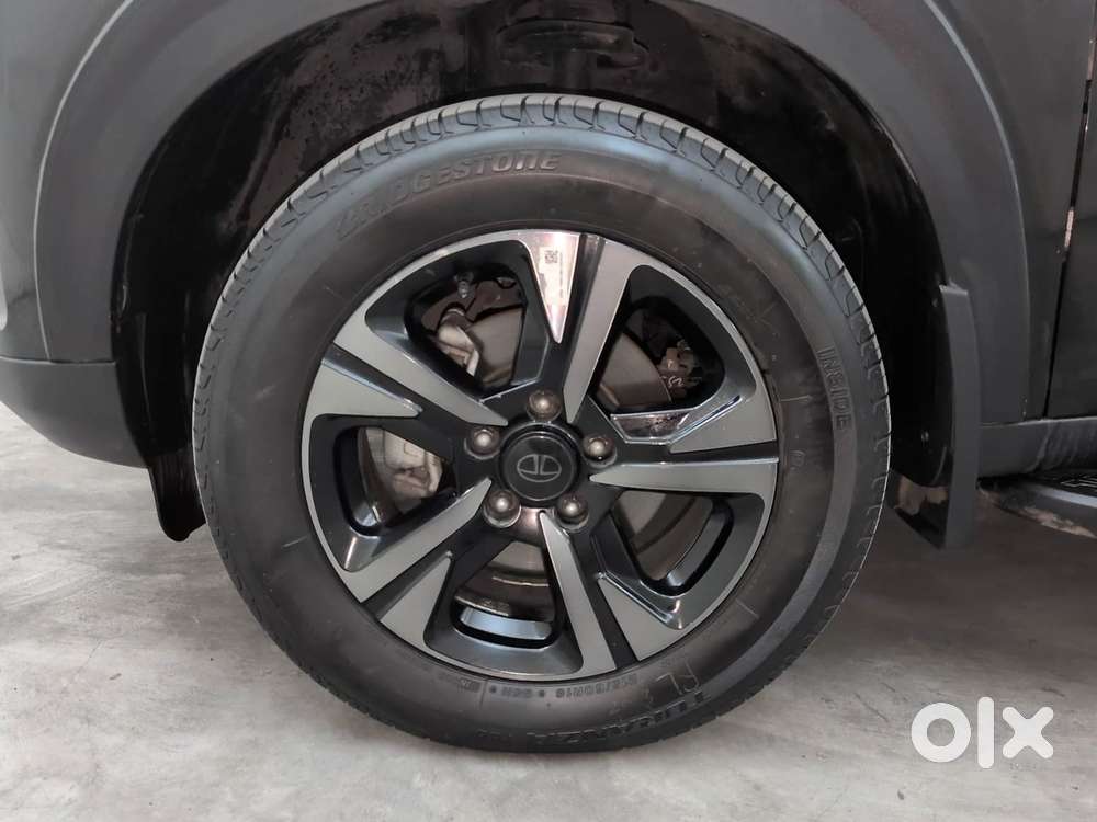 Tata Nexon Creative Plus 1.2 Revotron Petrol 7dca, 2024, Petrol