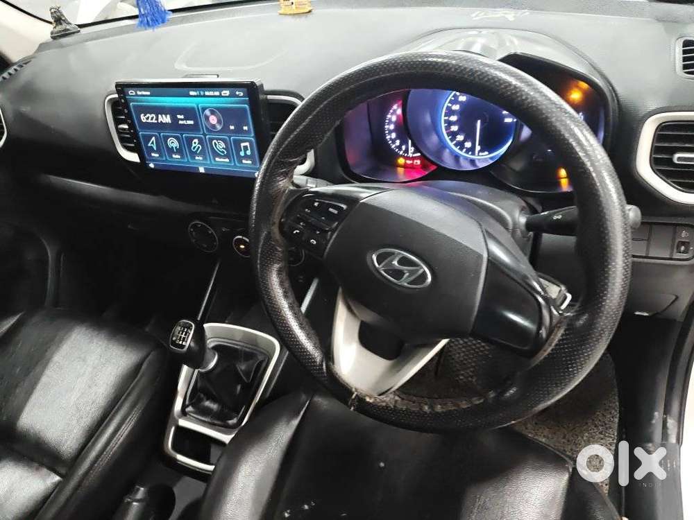 Hyundai Venue S Turbo, 2019, Petrol