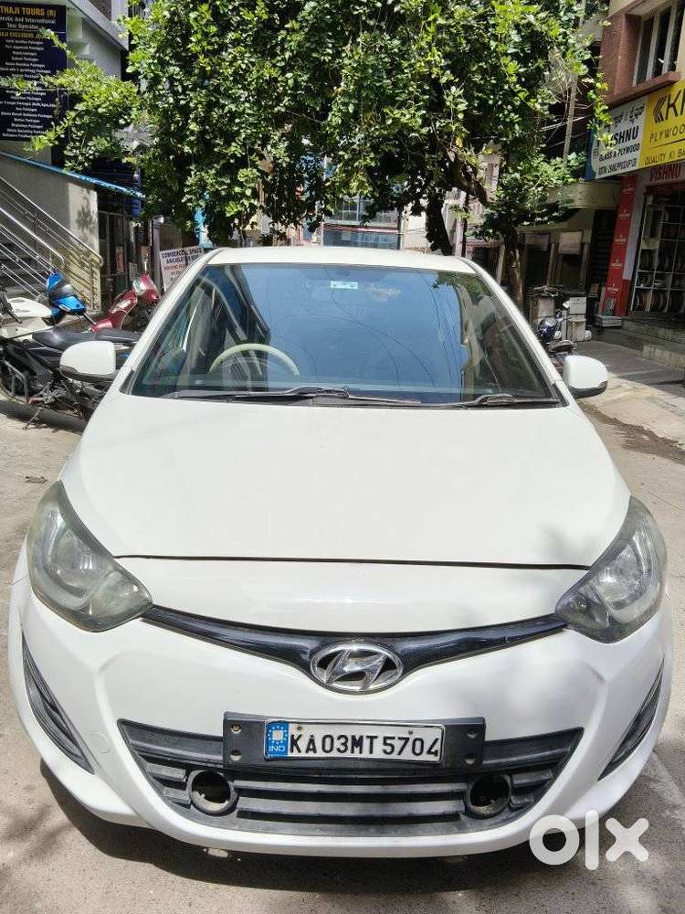Hyundai I20 Magna Plus, 2014, Petrol