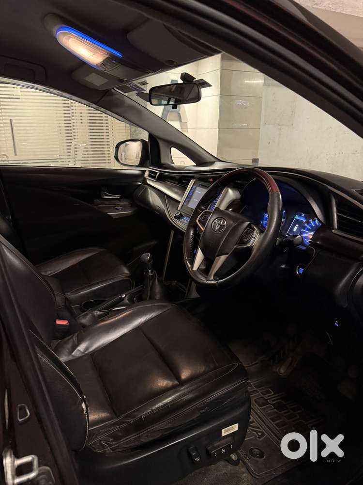 Toyota Innova Crysta Zx 2.4 Diesel 7 Seater, 2016, Diesel