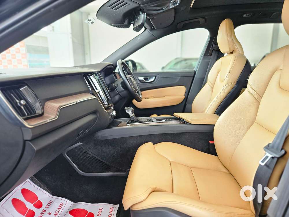 Volvo Xc60 Momentum D4, 2019, Diesel