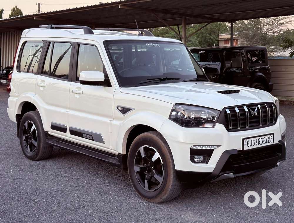 Mahindra Scorpio Classic 2.2 S Mt 7 Str, 2023, Diesel