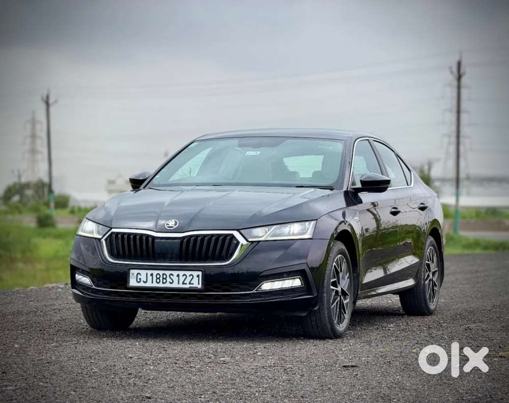 Skoda Octavia 2.0 L K Tsi At, 2022, Petrol