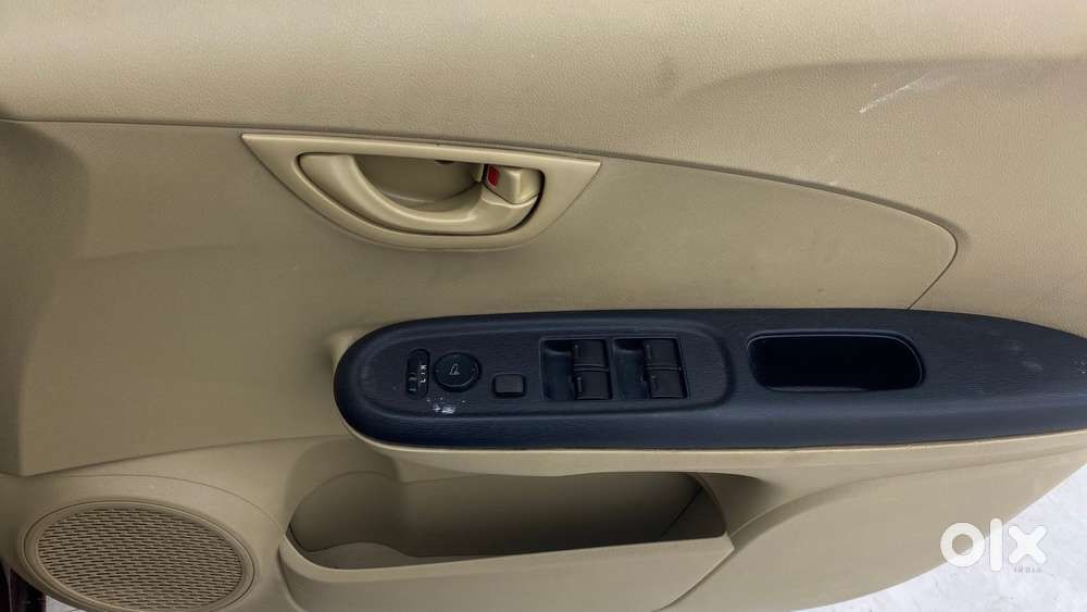 Honda Amaze S I-vtech, 2015, Petrol