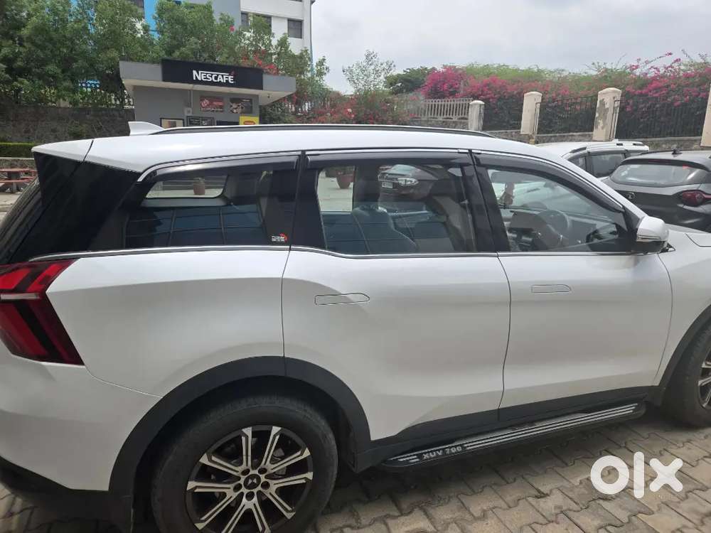 Brand New Doctor Driven Mahindra Xuv700 Diesel 2024 Luxury Pack