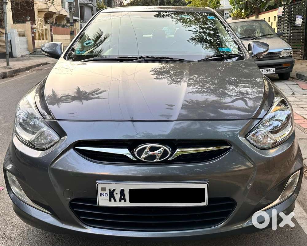 Hyundai Fluidic Verna 1.6 Vtvt S (o) Automatic, 2013, Petrol