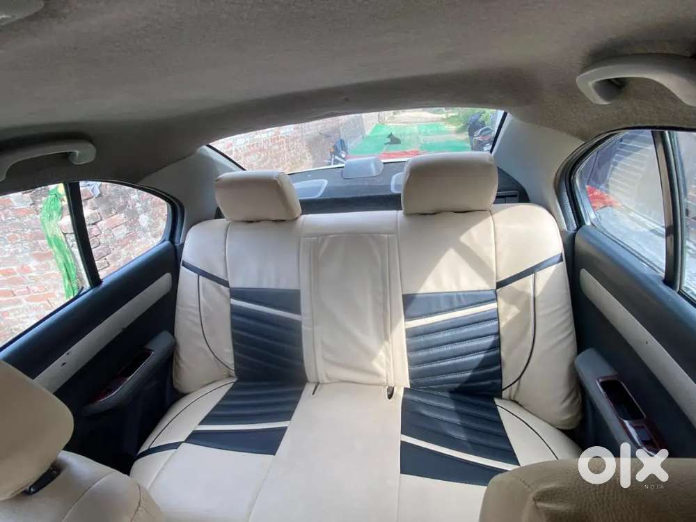 Maruti Suzuki Swift Dzire 2011 Diesel 225000 Km Driven