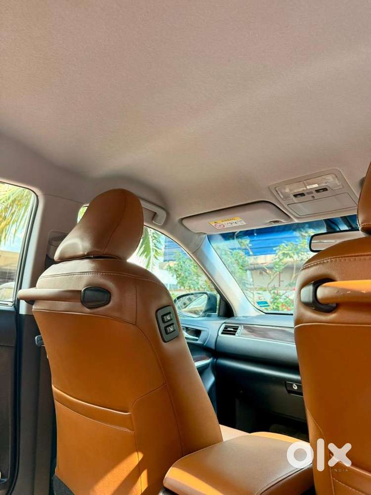 Toyota Camry 2018 Hybrid Well Maintained