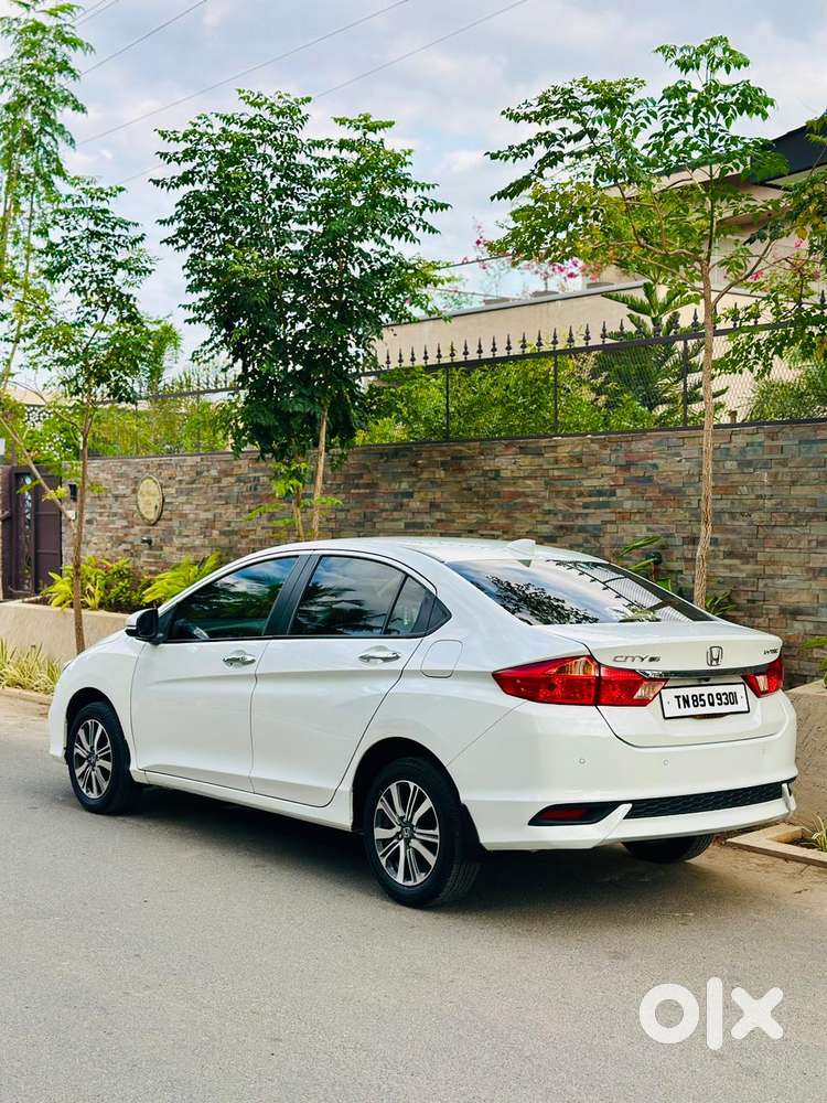 Honda City V Mt Exclusive, 2022, Petrol