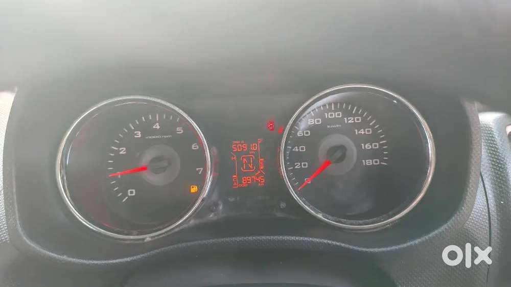 Mahindra Tuv 300 Diesel 2016