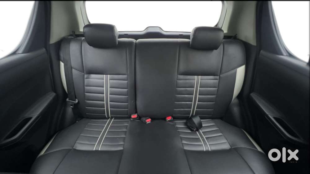 Maruti Suzuki Swift 1.2 Lxi (o), 2017, Petrol