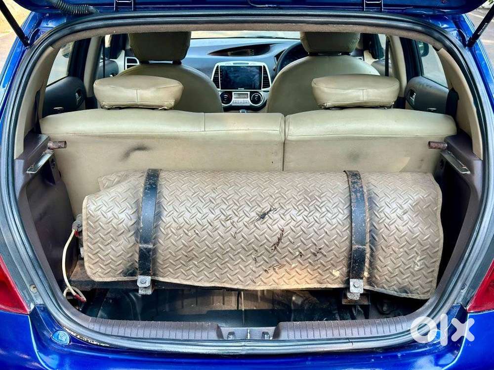 Hyundai I20 2010-2012 1.2 Asta Option With Sunroof, 2010, Cng & Hybr..