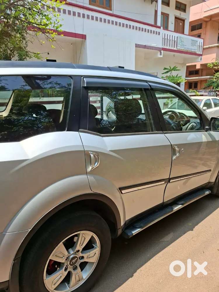 Mahindra Xuv500 Diesel 2012 Car
