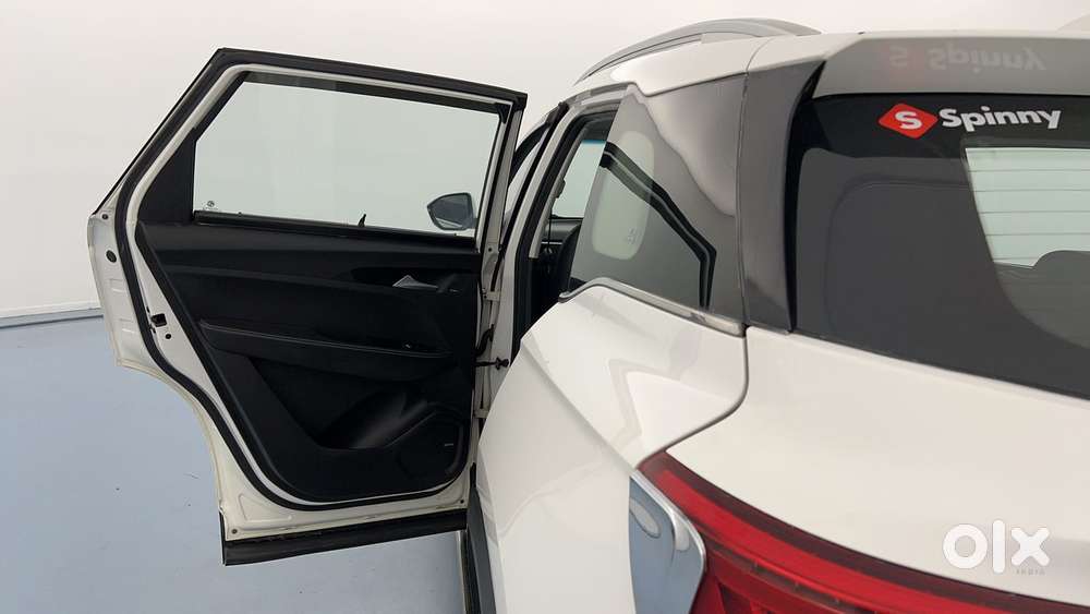 Mg Hector 1.5 Hybrid Sharp, 2019