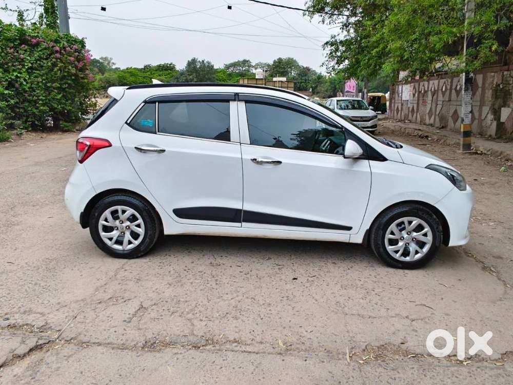 Hyundai Grand I10 Sportz Edition, 2019, Petrol