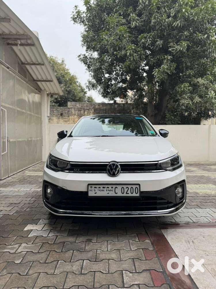 Volkswagen Virtus 2023 Petrol 27000 Km Driven