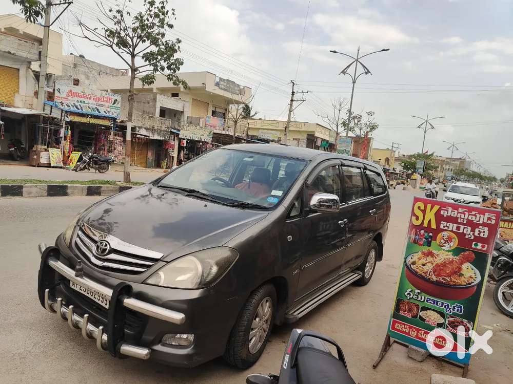 Toyota Innova 2009 Diesel Well Maintained