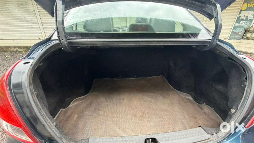 Maruti Dzire 2011 Petrol Manual