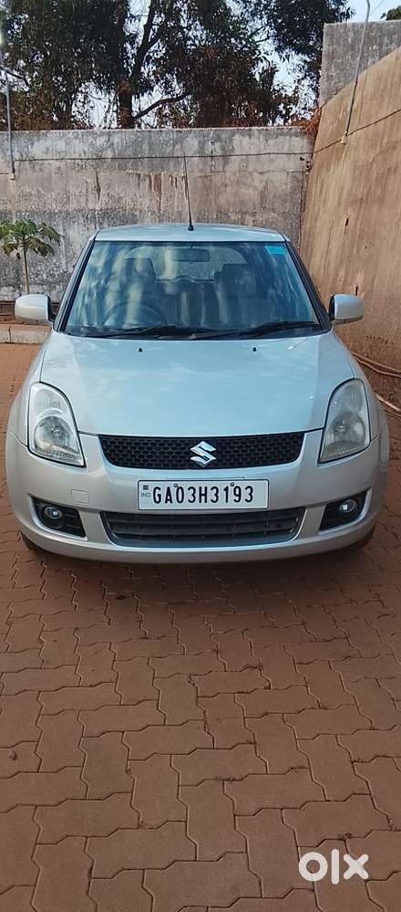 Maruti Suzuki Swift Vxi 1.2 Abs Bs-iv, 2010, Petrol