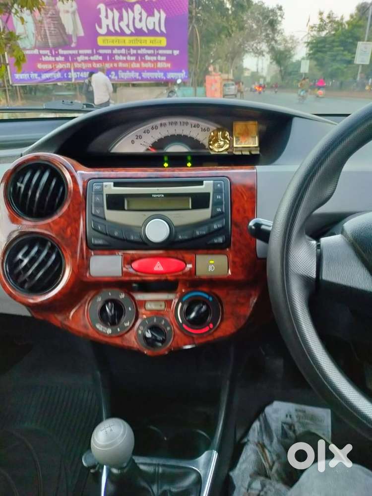 Toyota Etios Xclusive Petrol, 2011, Petrol