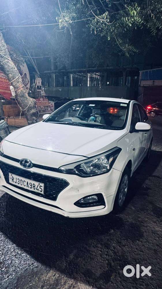 Hyundai I20 Well Maintained  Single Owner  No Accidents