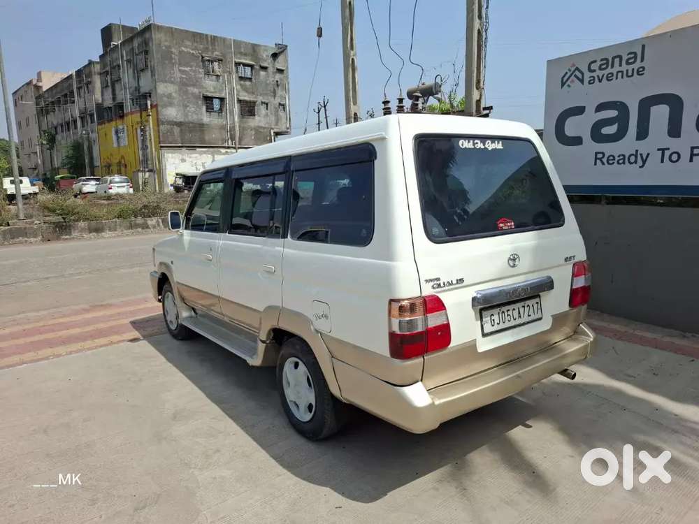 Toyota Qualis 2002
