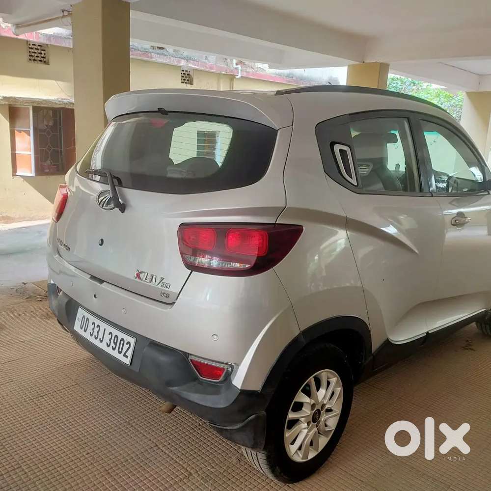 Mahindra Kuv 100 2016